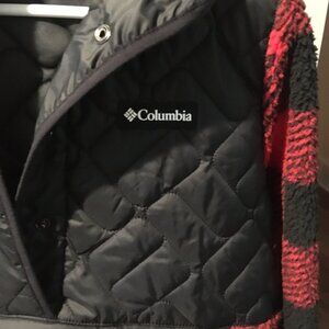 Like New Columbia Buffalo Plaid Hooded Pullover Fleece with Front Pocket